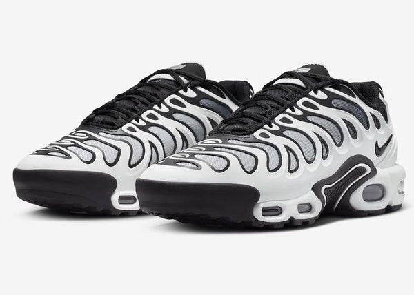 Nike Air Max Plus Drift – Summit White / Metallic Silver / Black
