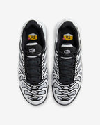Nike Air Max Plus Drift – Summit White / Metallic Silver / Black