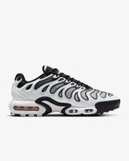 Nike Air Max Plus Drift – Summit White / Metallic Silver / Black