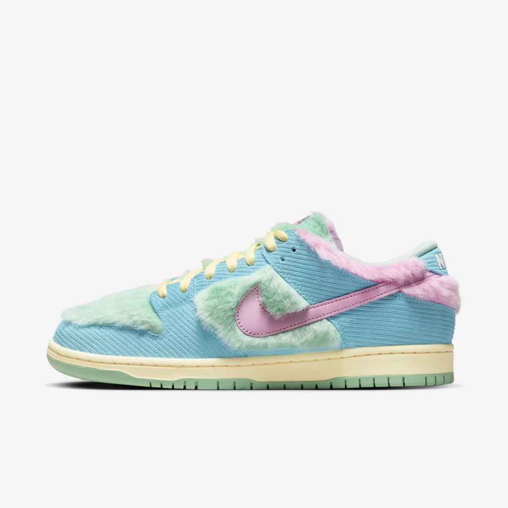 Nike SB Dunk Low - Verdy Visty