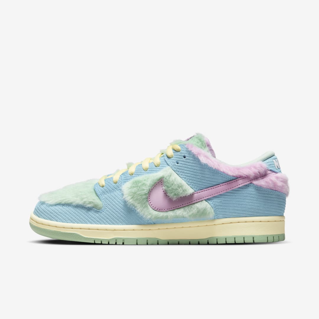 Nike SB Dunk Low - Verdy Visty
