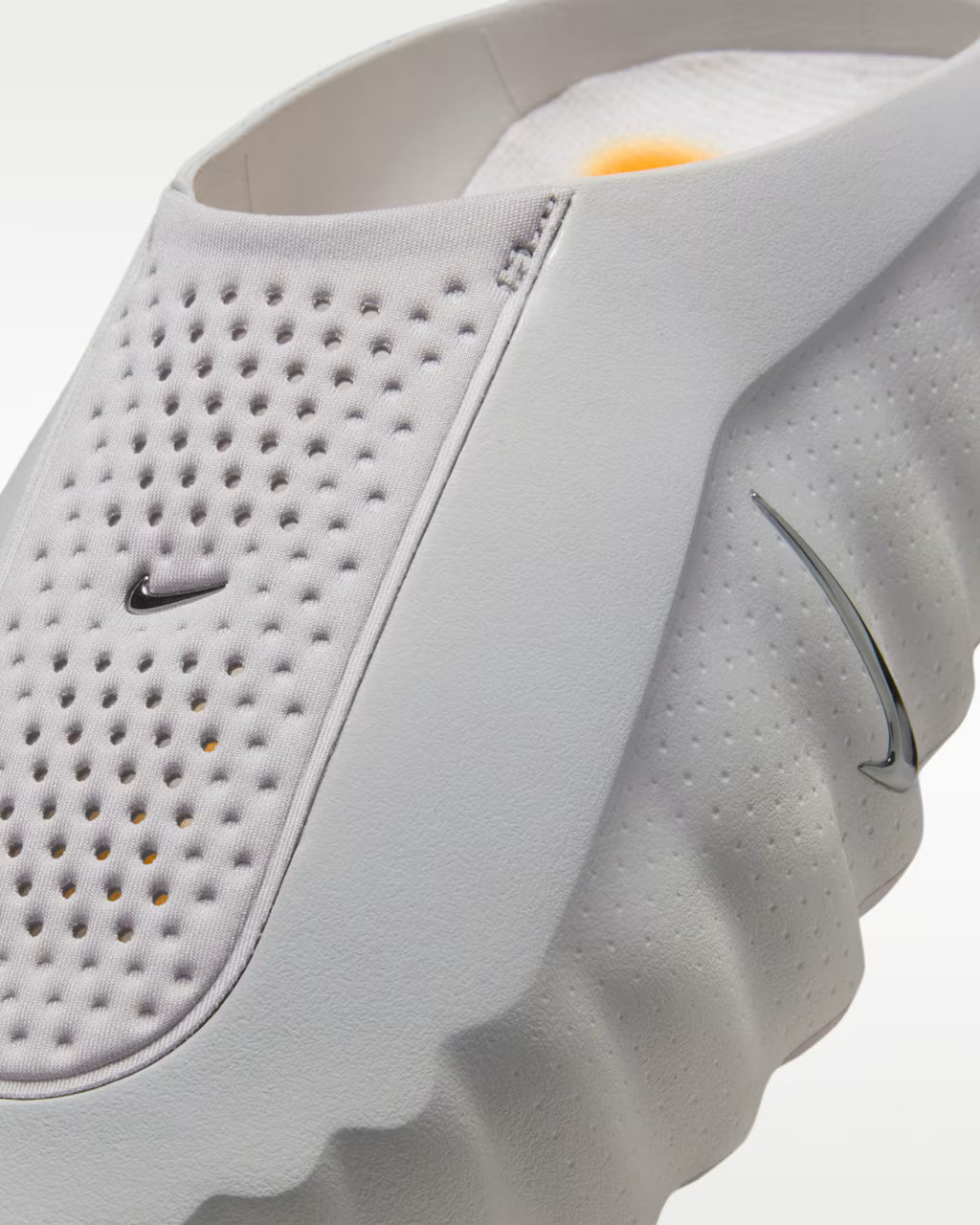 Nike Mind 001 Mules