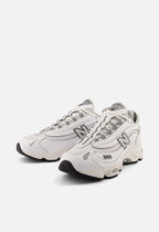 New Balance 1000