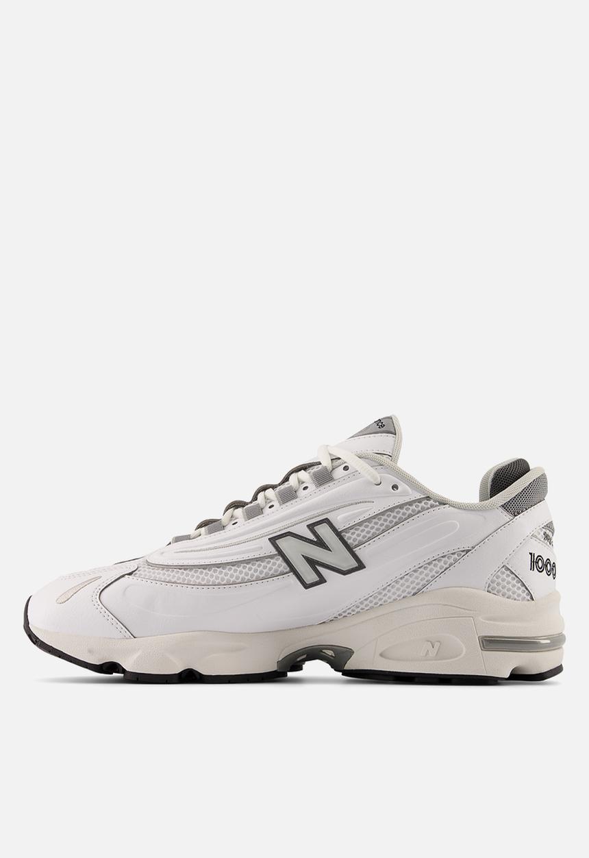 New Balance 1000