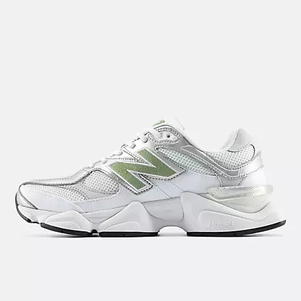 New Balance 9060 White / Oregano